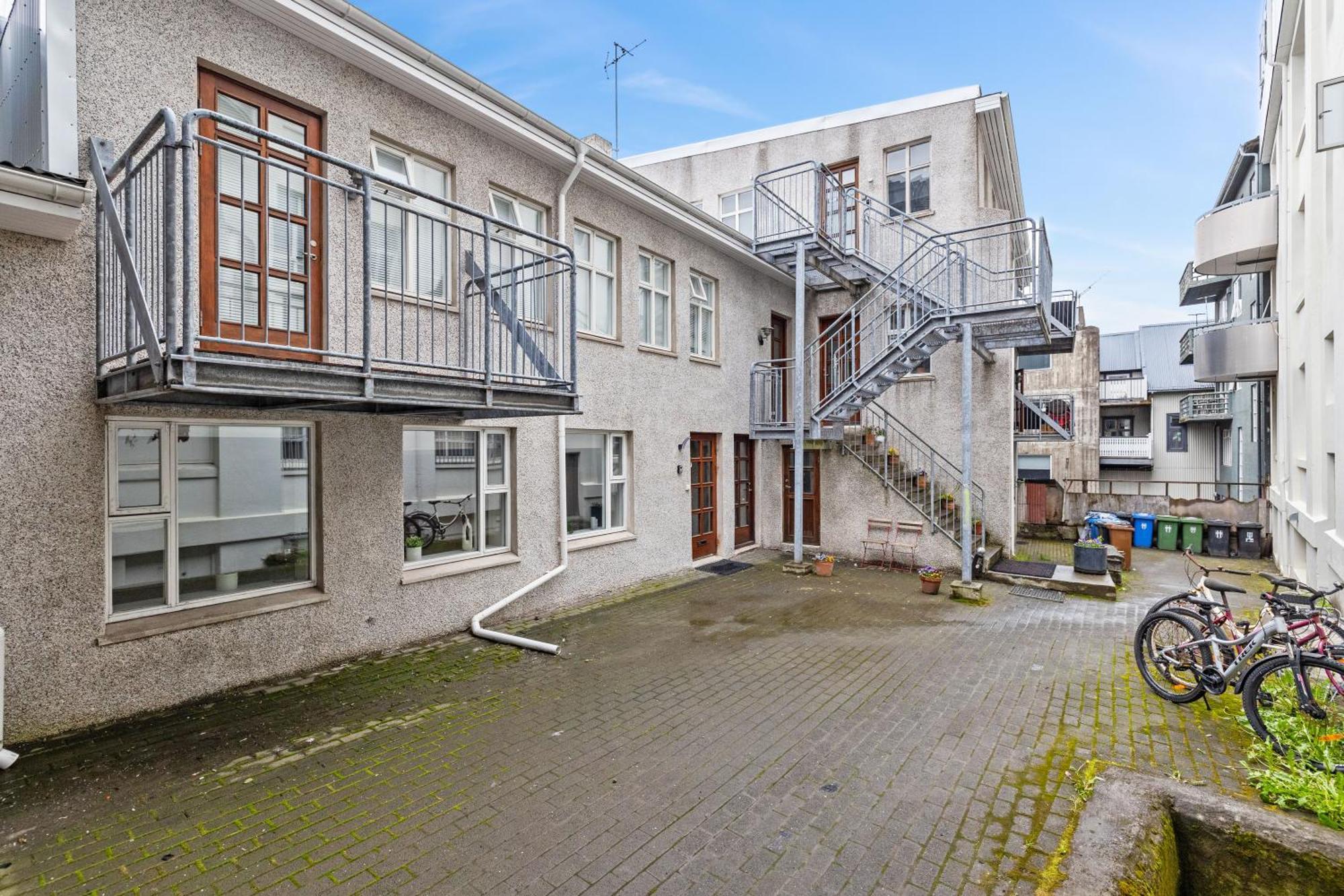 Vatnsstigur Apartment เรคยาวิก ภายนอก รูปภาพ